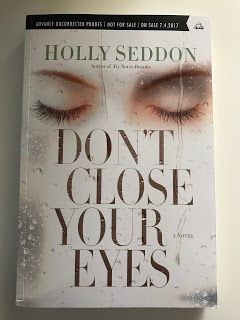 Don’t Close Your Eyes by Holly Seddon book review by Erica Robyn Reads