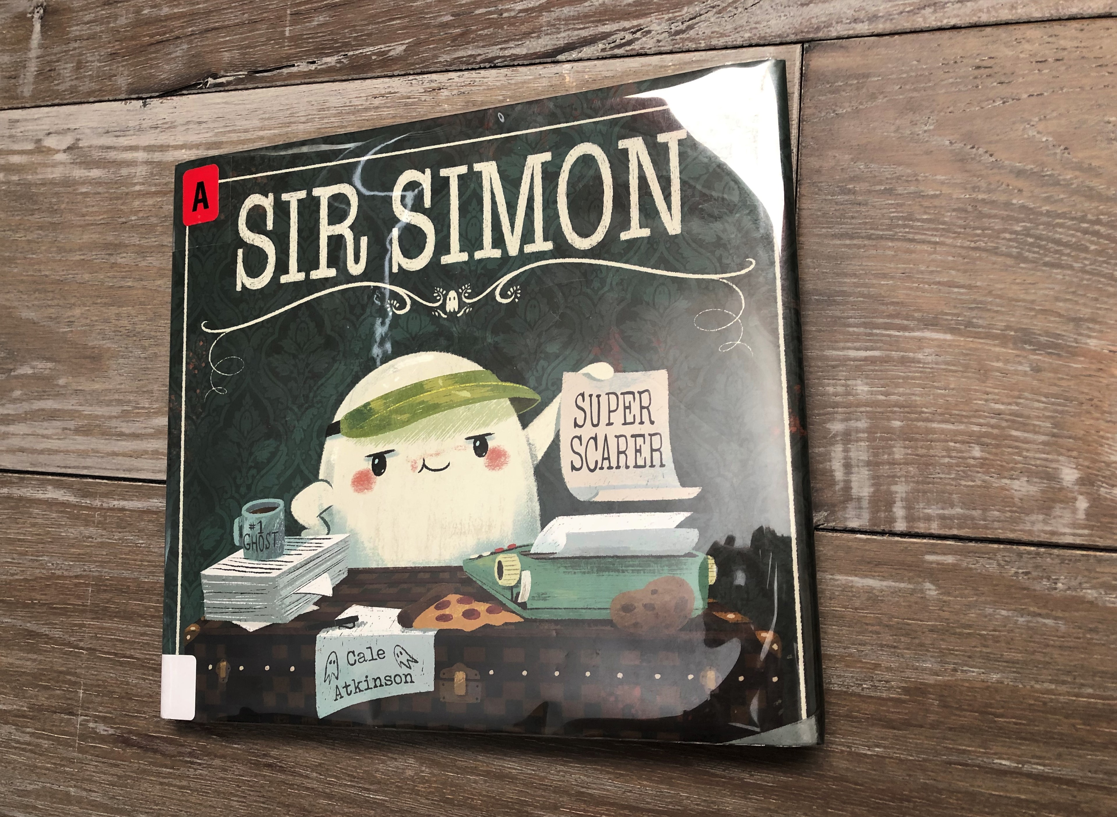 Sir Simon Super Scarer book photo by Erica Robyn Reads