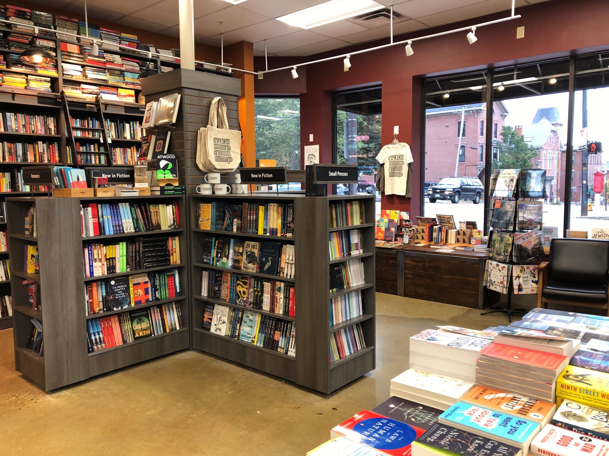 bookstore tour maine