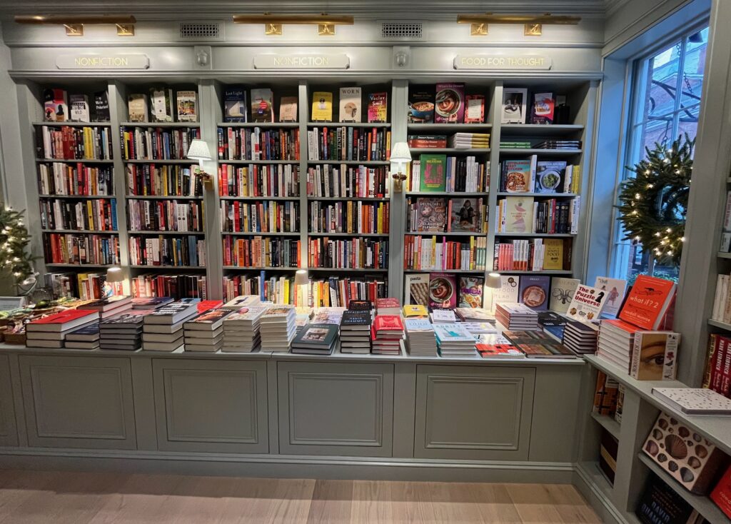JRL Interiors — A day at Beacon Hill Books in Boston