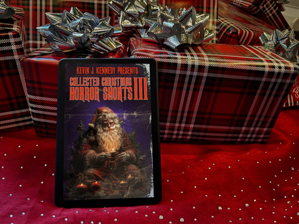 Collected Christmas Horror Shorts III | Book Review by Erica Robyn Reads